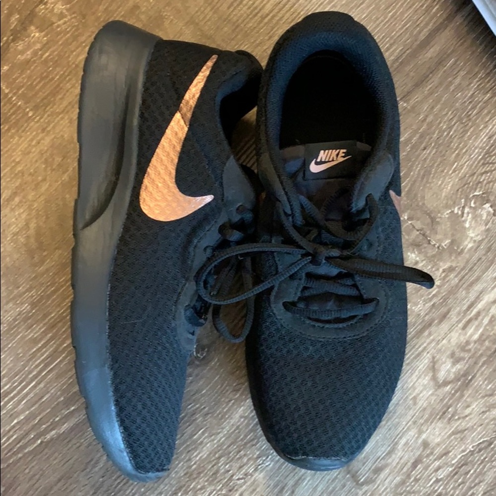 Black & Rose Gold Nikes, Size 8.5